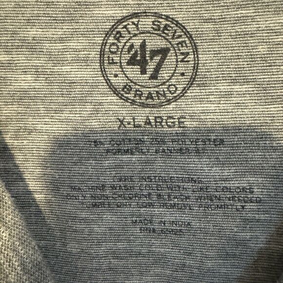 Texas Rangers Baseball Shamrock XL Short Sleeve T-Shirt Gray St Patrick’s Day 47 - Picture 3 of 6